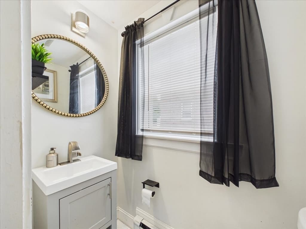 Condominium at 11 Woodrow Ave # 11, Boston MA 02124, Boston, photo 12 of 36