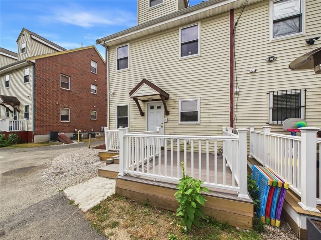 Condominium at 11 Woodrow Ave # 11, Boston MA 02124, Boston, photo 30 of 36