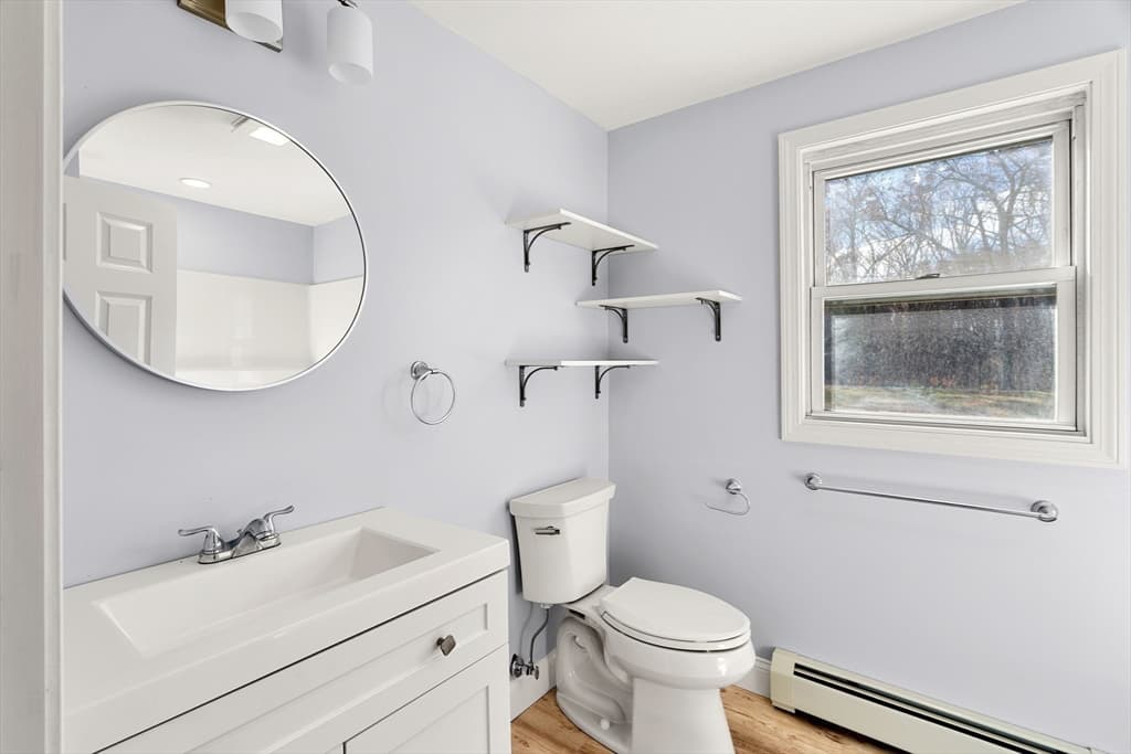 16 Jeanne Darc St, Lowell MA 01854 photo 12