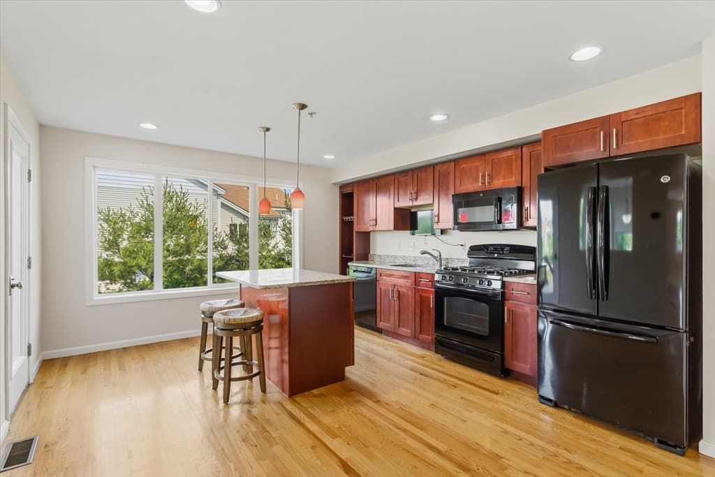 354 America Blvd # 354, Ashland MA 01721 photo 11