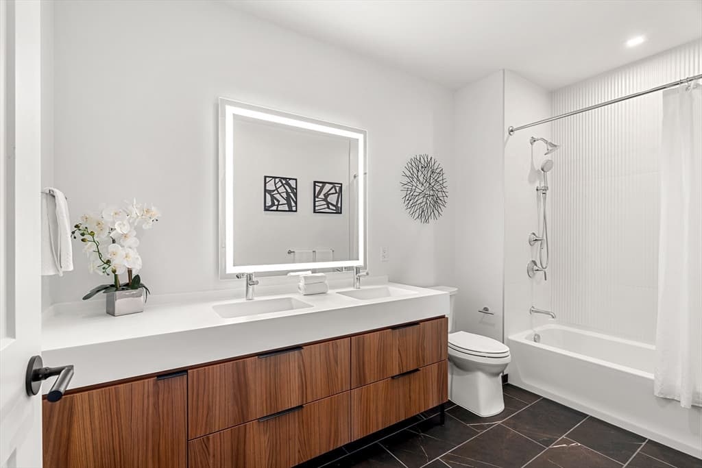 Condominium at 1515 Commonwealth Ave # 515, Boston MA 02135, Boston, photo 13 of 42