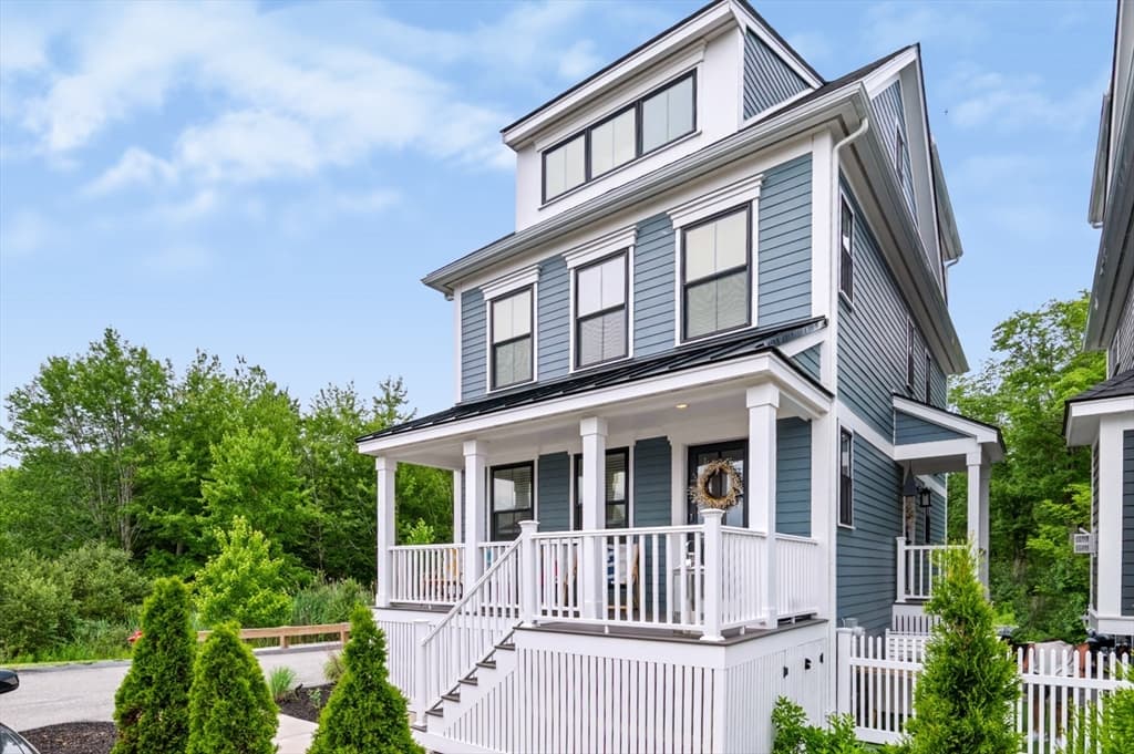 8 Colby Farm Ln # C, Newburyport MA 01950
