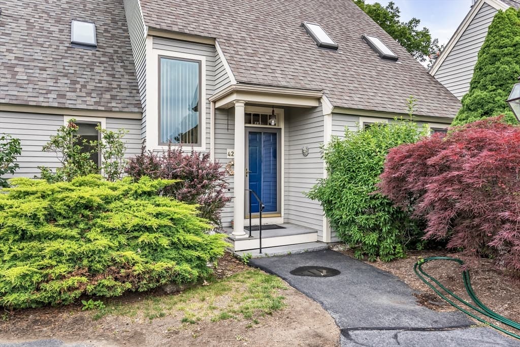 42 Quarry Ridge Lane # 42, Rockport MA 01966 photo 3