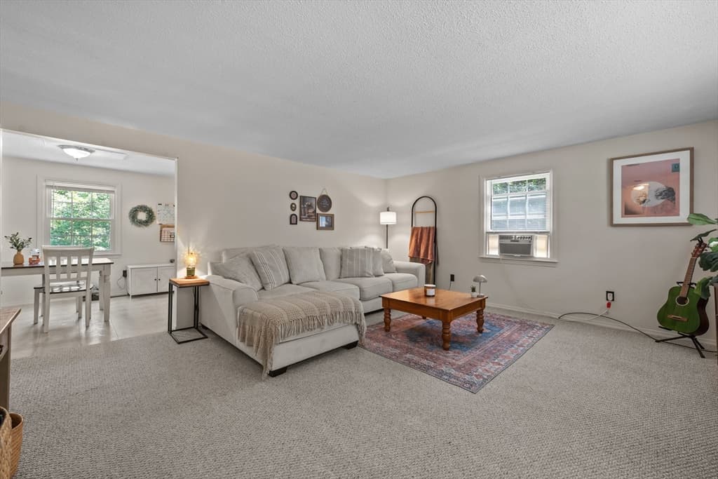 Multi Family at 607-609 Flat Hill Rd, Lunenburg MA 01462, photo 16 of 42