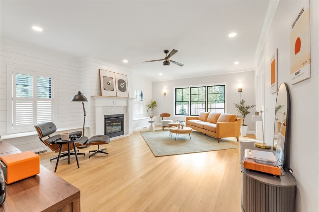 Single Family Residence at 12 Allandale Street, Boston MA 02130, Boston, photo 4 of 39