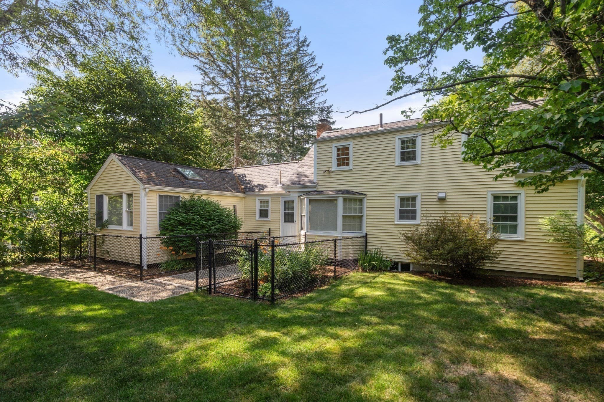 Single Family Residence at 167 Glezen Ln, Wayland MA 01778, Wayland, photo 33 of 38