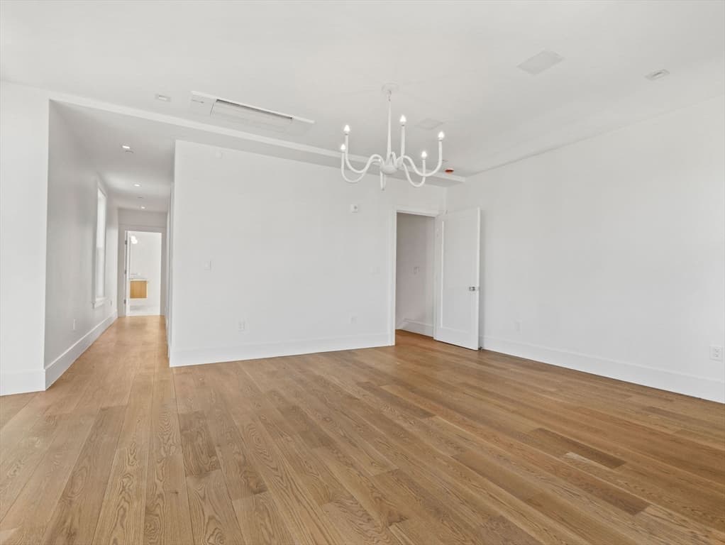 Single Family Residence at 561 E Broadway # 561, Boston MA 02127, Boston, photo 10 of 36