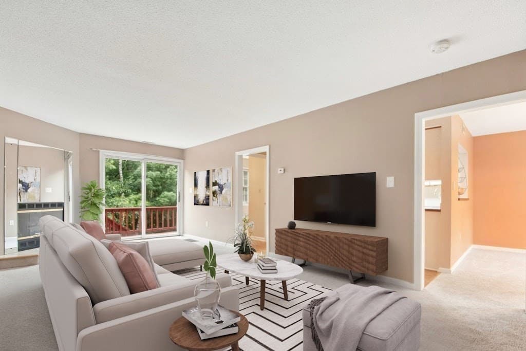 4 Herbert Drive # B, Sutton MA 01590