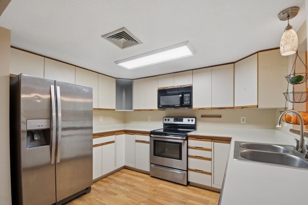 4 Herbert Drive # B, Sutton MA 01590 photo 18
