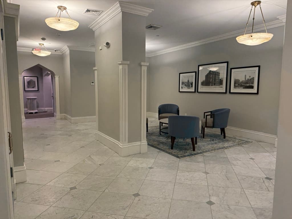Condominium at 271 Dartmouth Street # 2F, Boston MA 02116, Boston, photo 3 of 18
