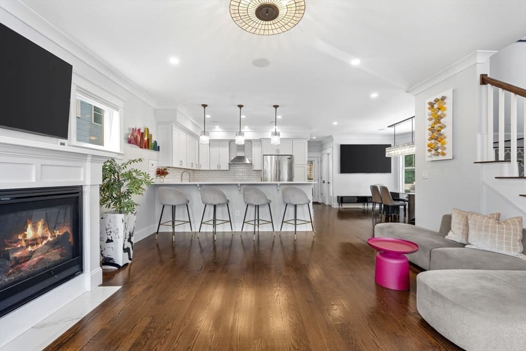 Single Family Residence at 30 Port Norfolk St, Boston MA 02122, Boston, photo 8 of 38