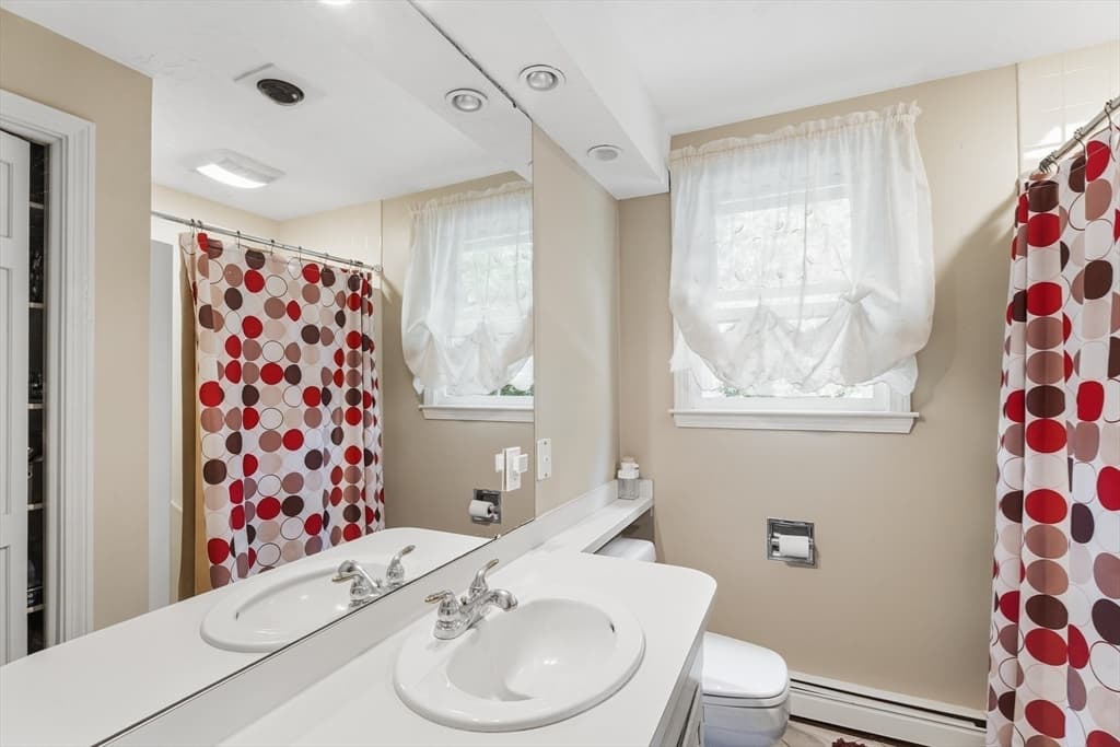 125 Jaffrey St, Weymouth MA 02188 photo 21