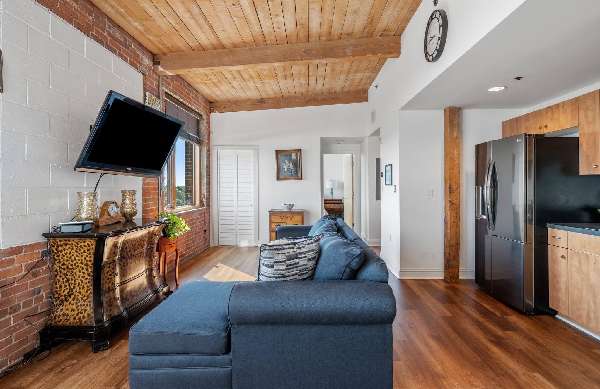 Condominium at 147 Centre Street # 603, Brockton MA 02302, photo 4 of 13