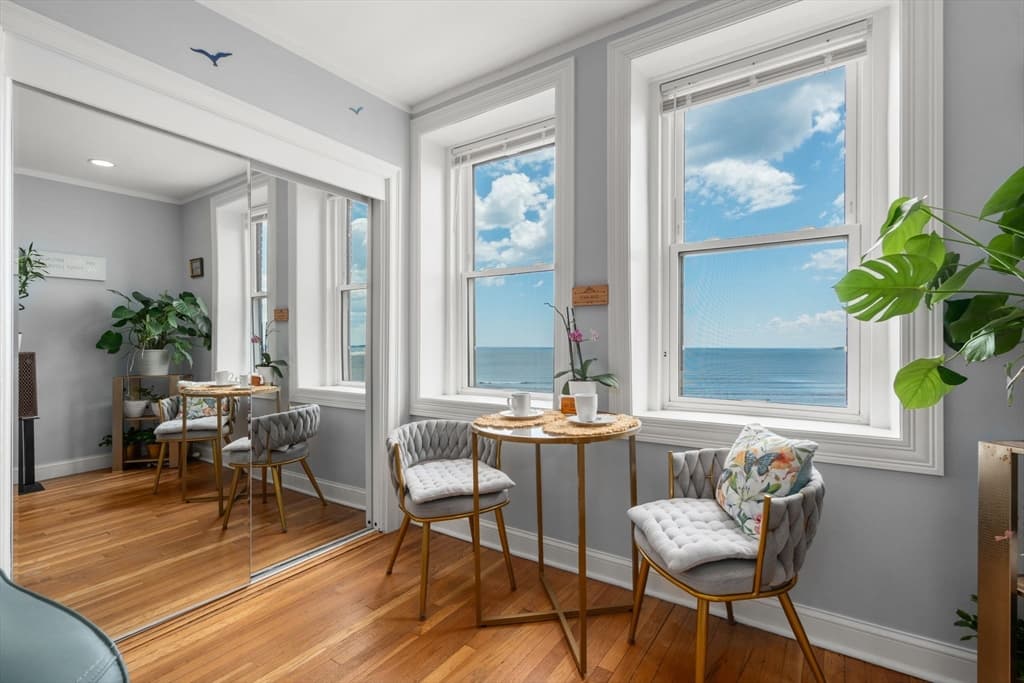 285 Lynn Shore Dr # 402, Lynn MA 01902