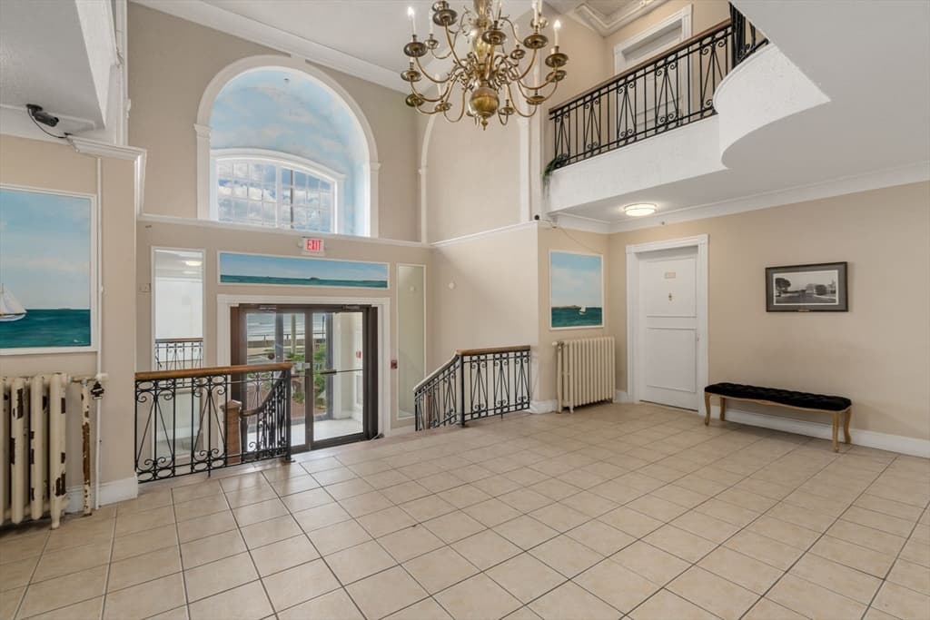 285 Lynn Shore Dr # 402, Lynn MA 01902 photo 4