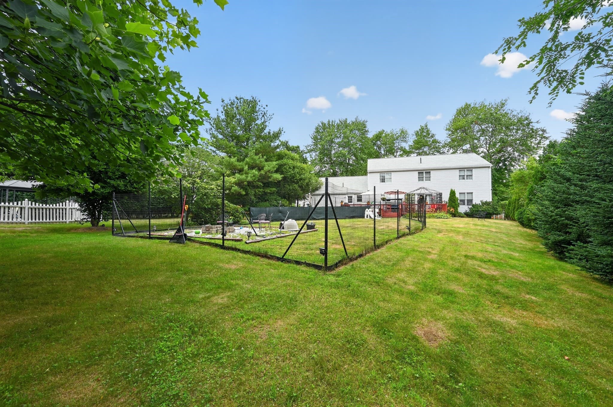 Single Family Residence at 16 Hill St, Shrewsbury MA 01545, photo 28 of 42