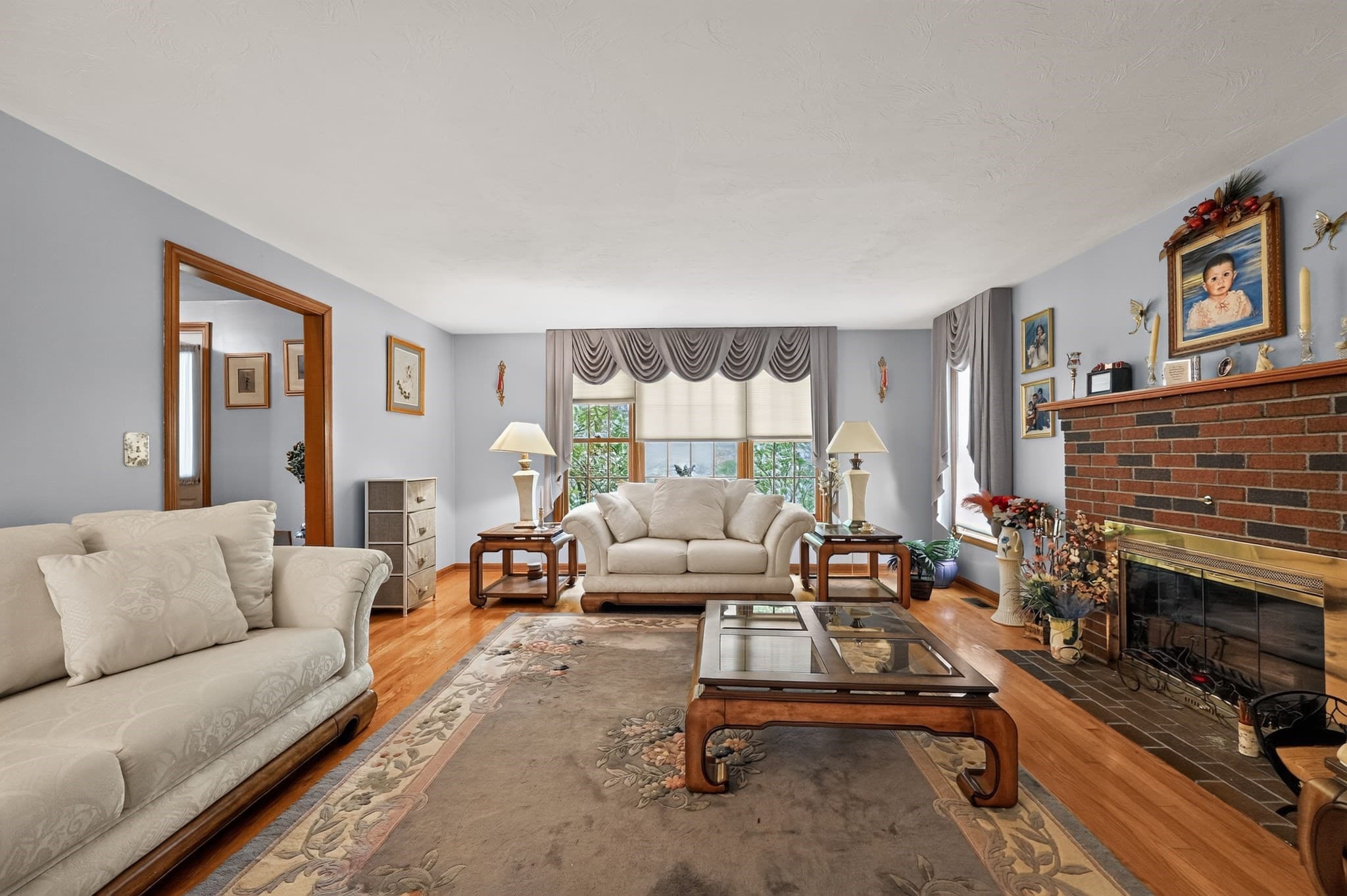 Single Family Residence at 16 Hill St, Shrewsbury MA 01545, photo 14 of 42