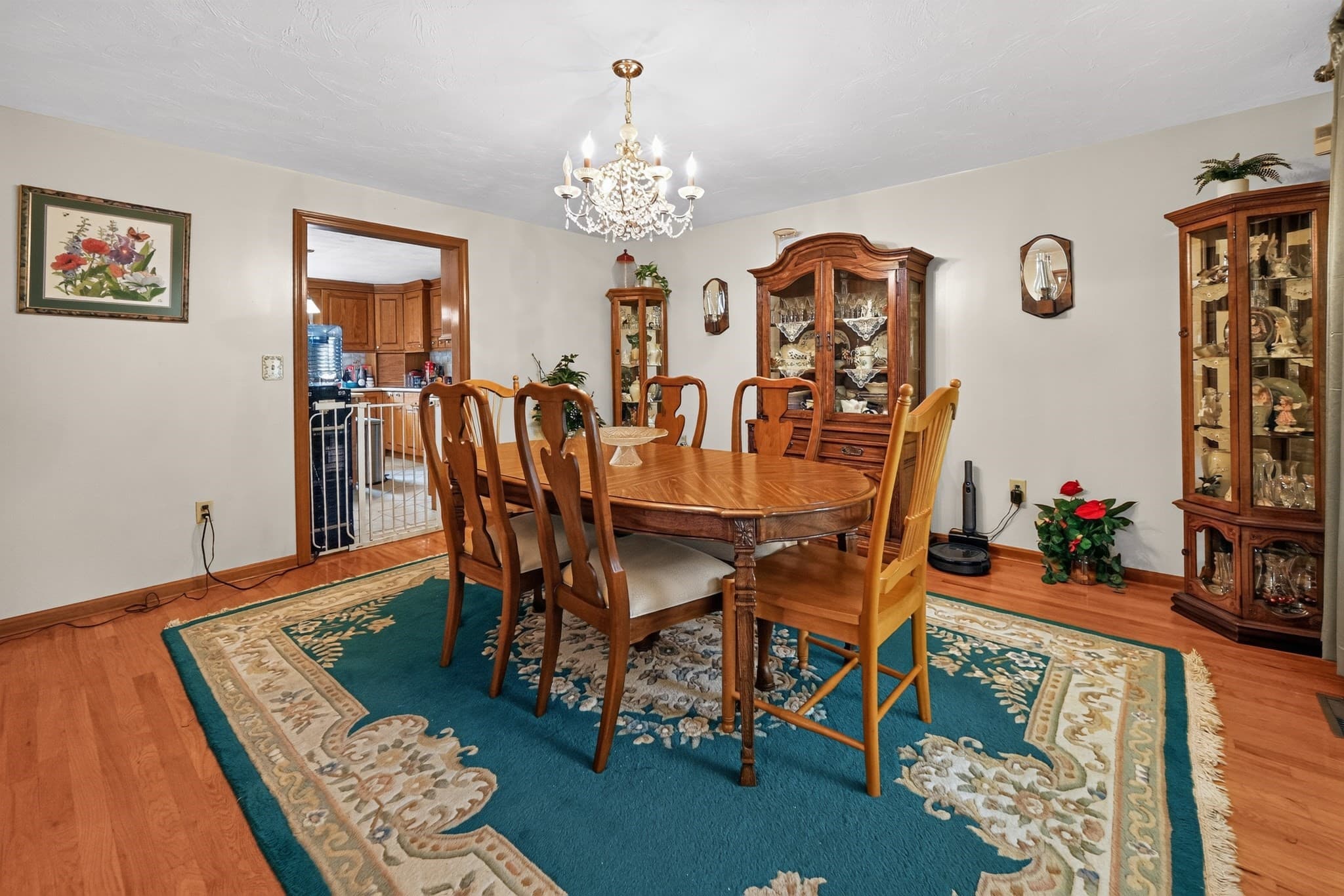 Single Family Residence at 16 Hill St, Shrewsbury MA 01545, photo 11 of 42