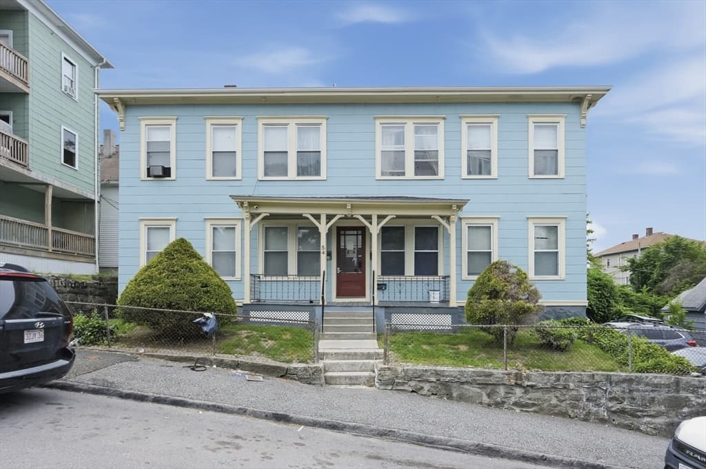 54 Shelby Street, Worcester MA 01605