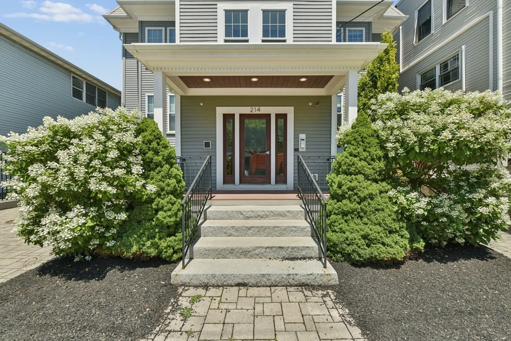 Condominium at 214-216 E Eagle St # 5, Boston MA 02128, Boston, photo 16 of 16