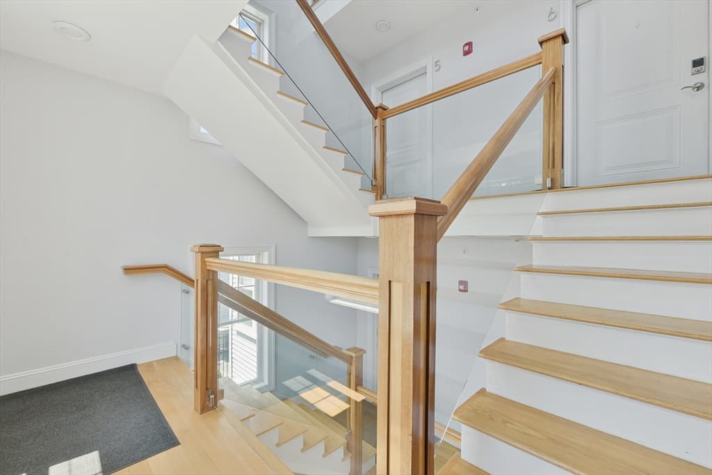 Condominium at 214-216 E Eagle St # 5, Boston MA 02128, Boston, photo 15 of 16