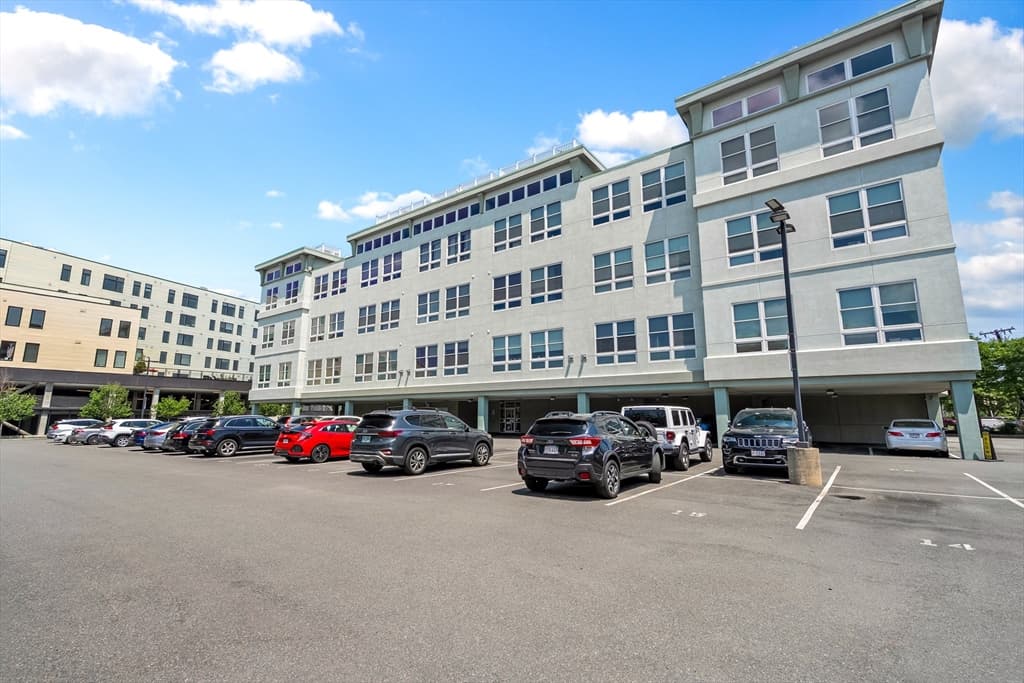 Condominium at 10 Ocean Avenue # 414, Revere MA 02151, photo 36 of 39