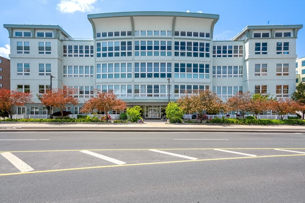 Condominium at 10 Ocean Avenue # 414, Revere MA 02151, photo 39 of 39