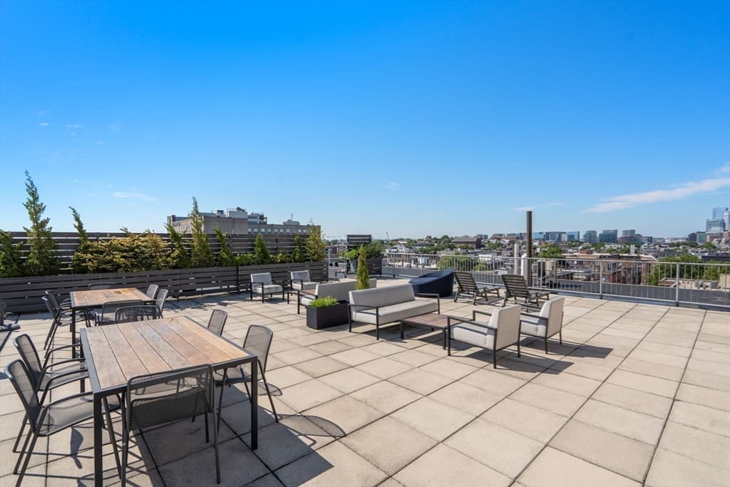 Condominium at 156 Porter Street # 408, Boston MA 02128, Boston, photo 10 of 17