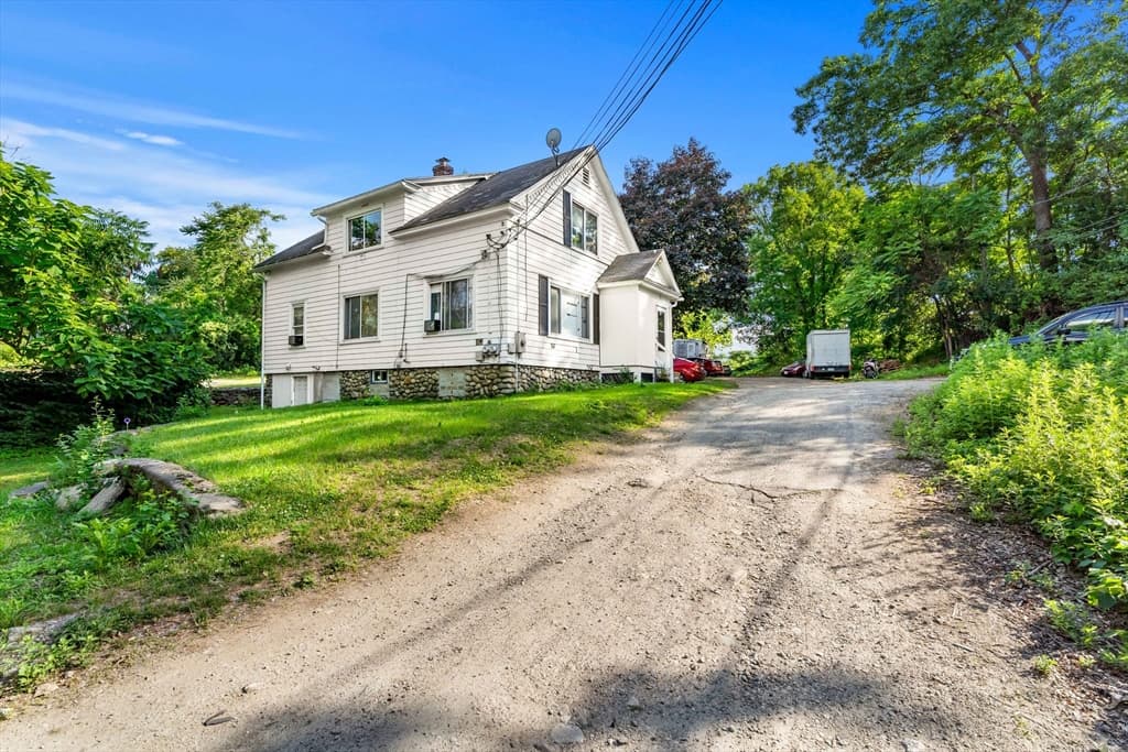 3-7 Stidsen Way, Worcester MA 01604