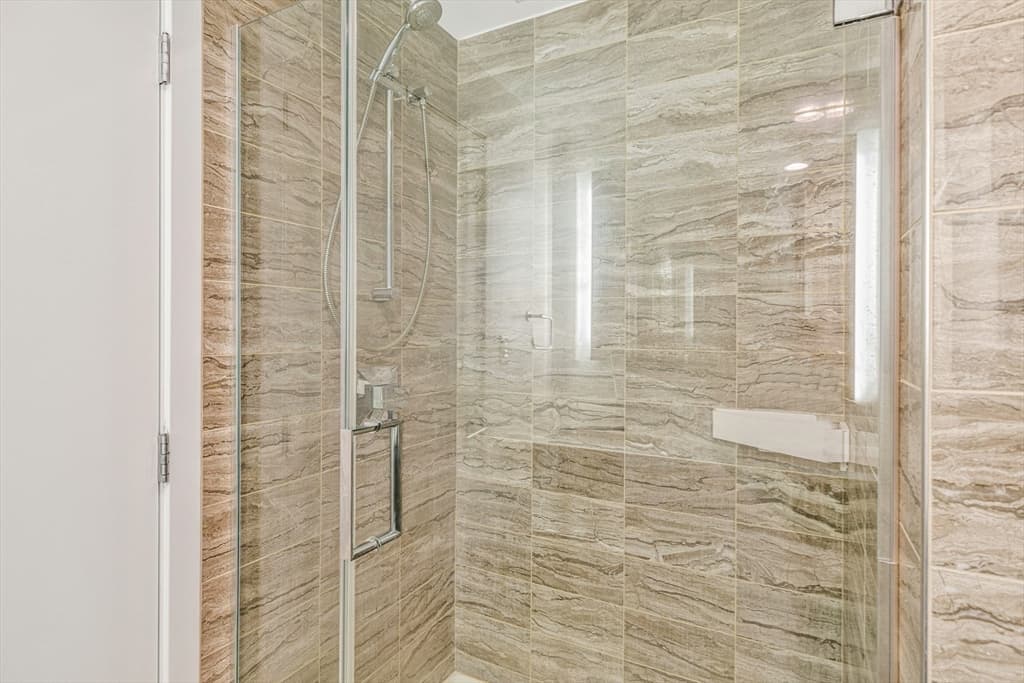 Condominium at 80-82 Fenwood Rd # 913, Boston MA 02115, Boston, photo 8 of 21