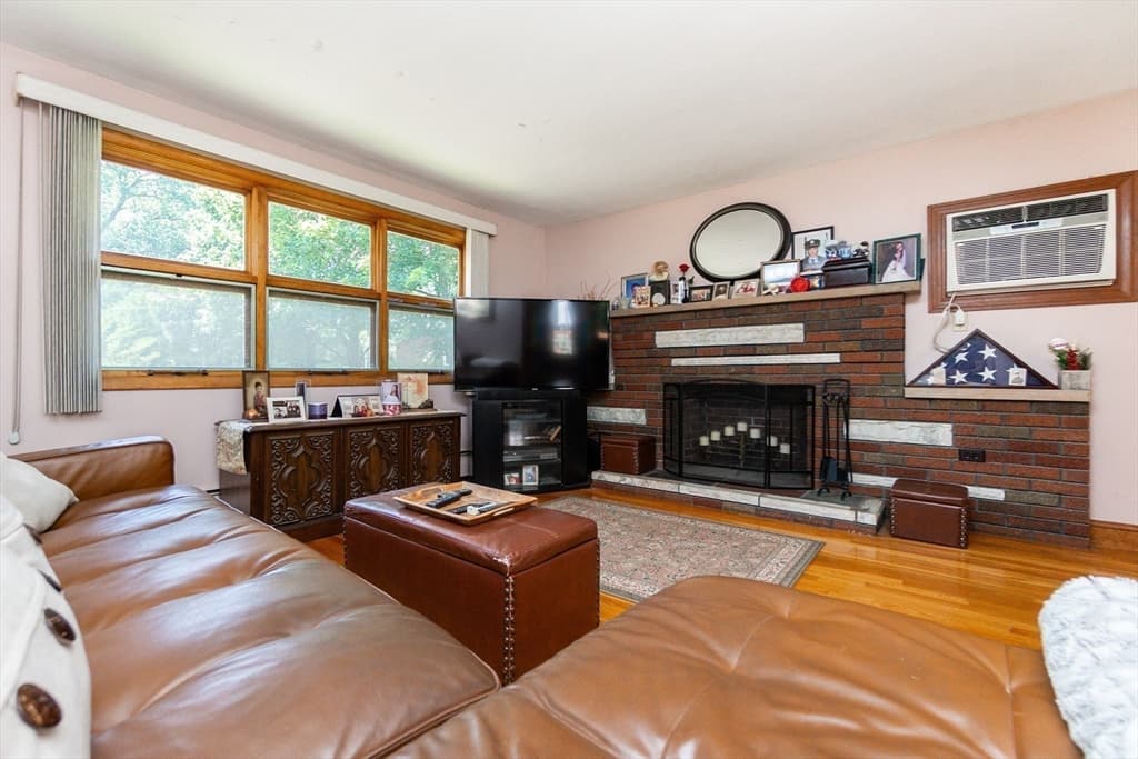 80 Forest Street, Saugus MA 01906 photo 12