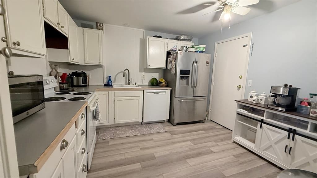 15 Oak Neck Rd # 16, Barnstable MA 02601 photo 4