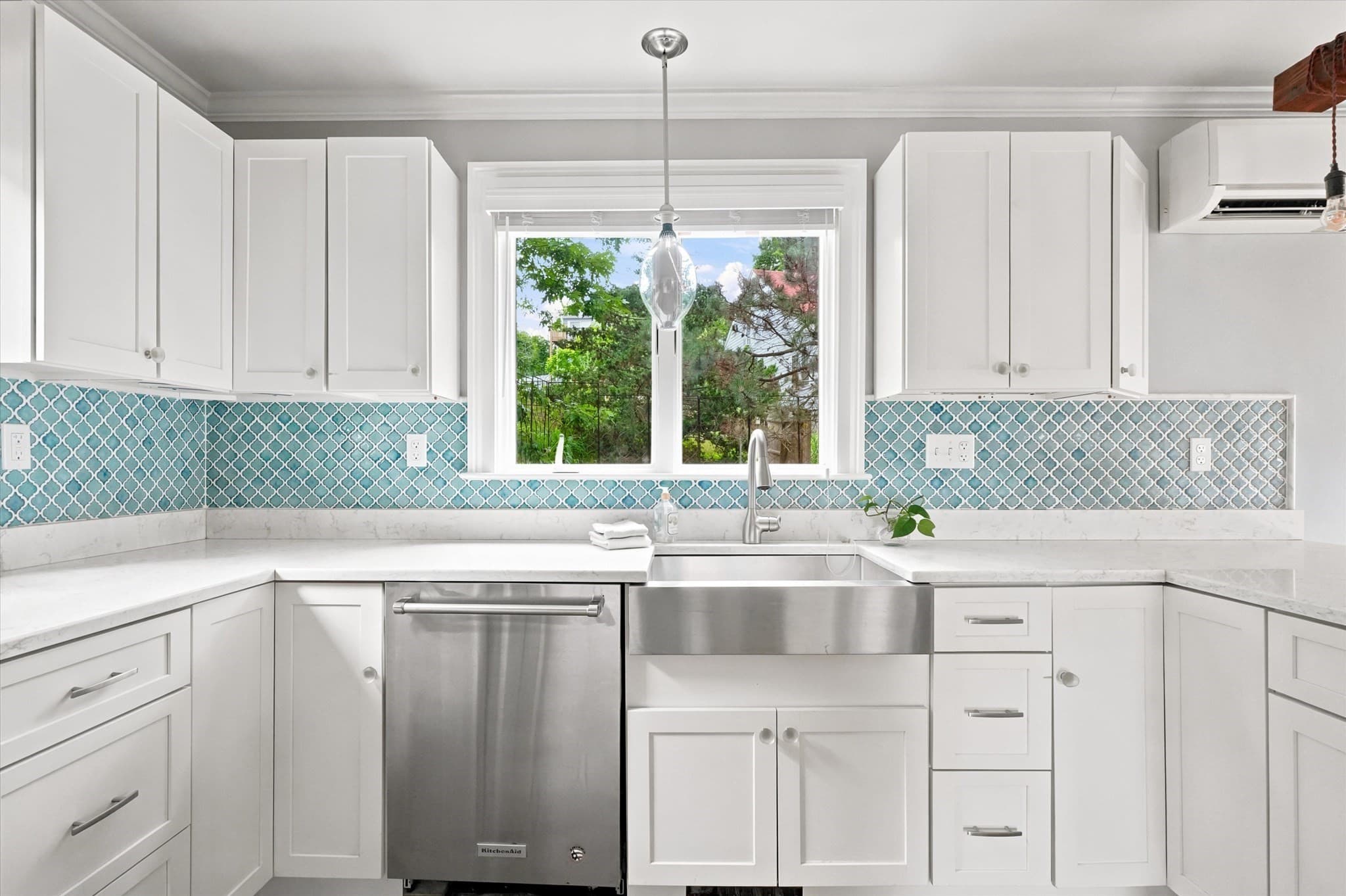 Single Family Residence at 14 Willow Road, Marblehead MA 01945, Marblehead, photo 4 of 42