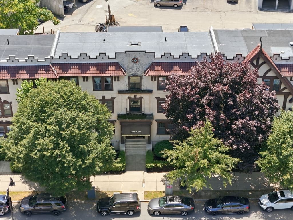 Condominium at 1722 Commonwealth Ave. # 1, Boston MA 02135, Boston, photo 16 of 22