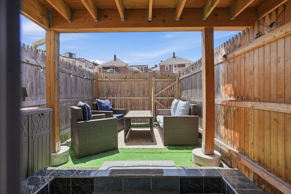 Condominium at 1722 Commonwealth Ave. # 1, Boston MA 02135, Boston, photo 3 of 22