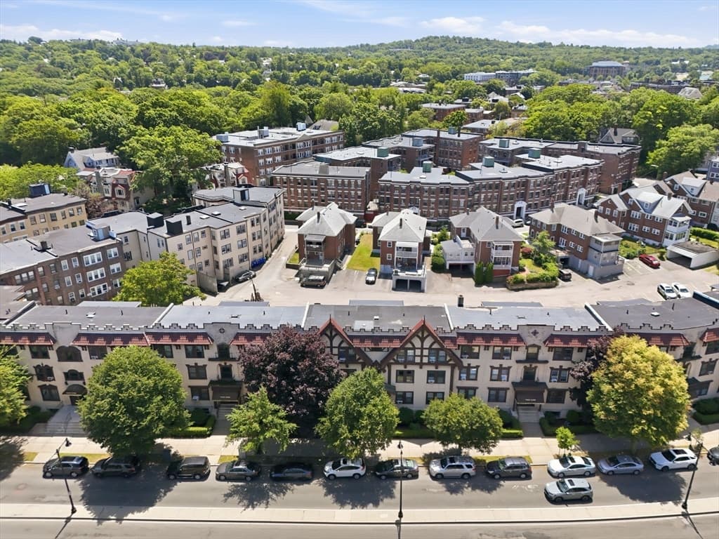 Condominium at 1722 Commonwealth Ave. # 1, Boston MA 02135, Boston, photo 19 of 22