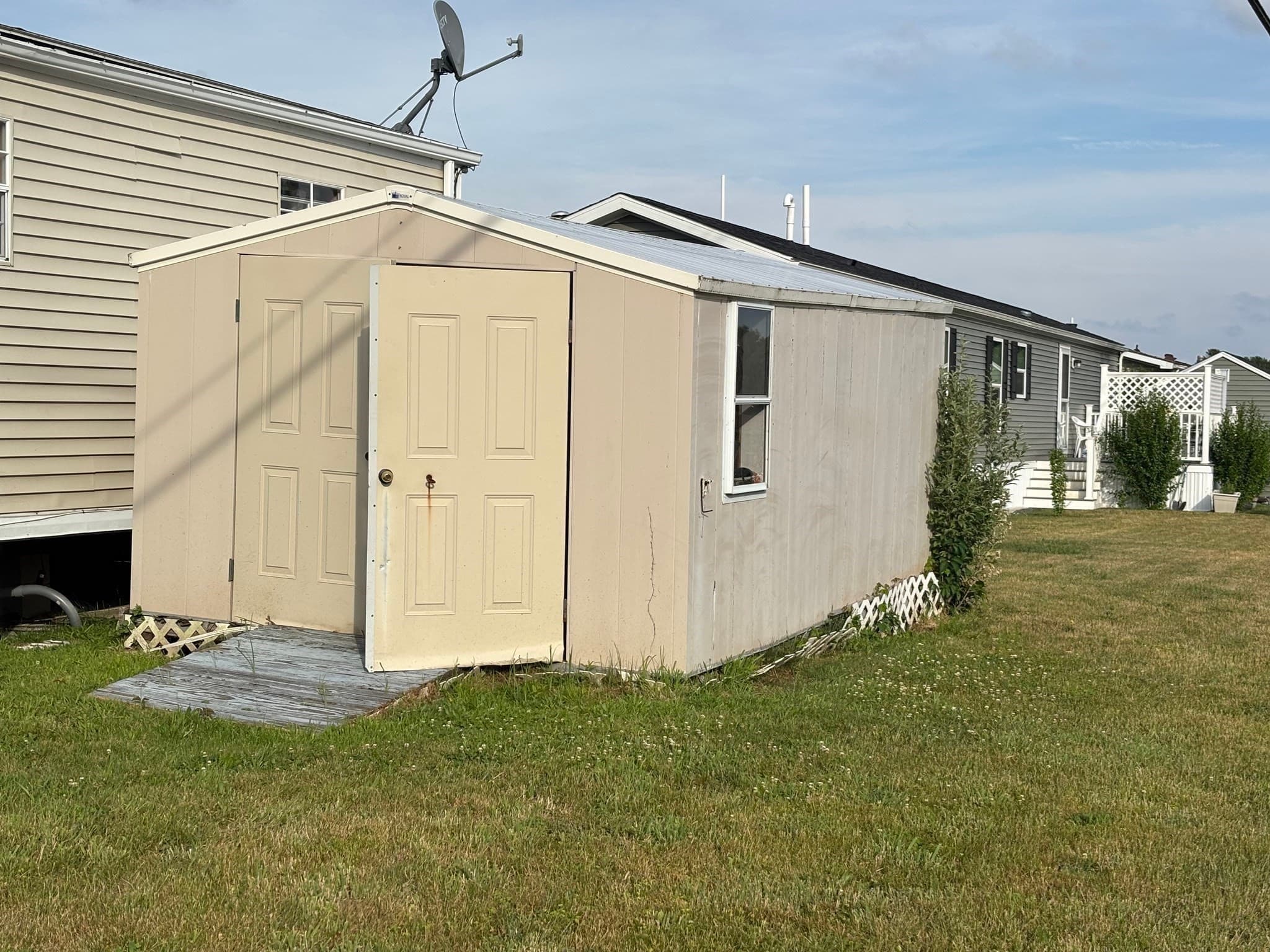 Mobile Home at 18 Tucker Ter, Raynham MA 02767, photo 7 of 14