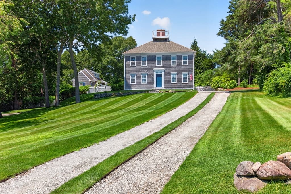141 Point Hill Rd, Barnstable MA 02668