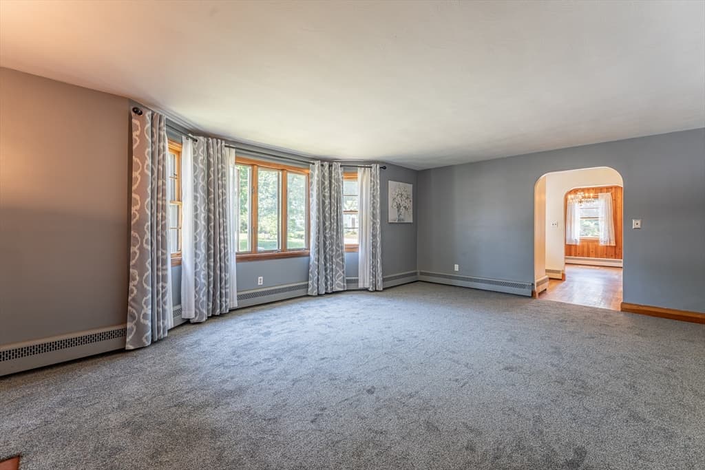 64 Bancroft Street, Dracut MA 01826 photo 11
