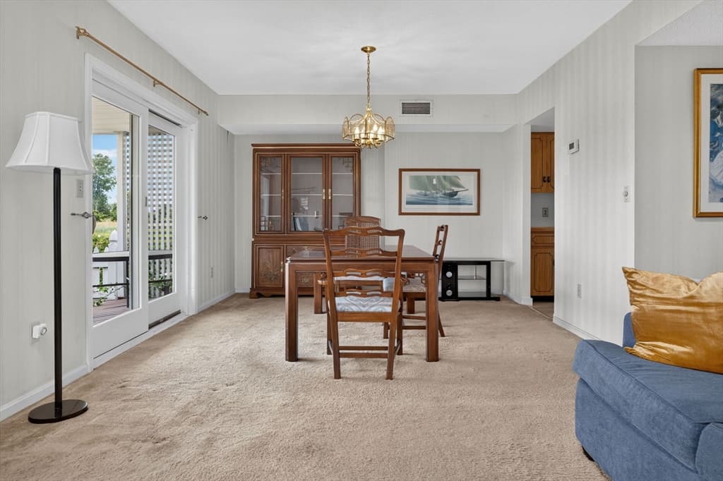 19 Schooner Ln # 19, Quincy MA 02171 photo 3