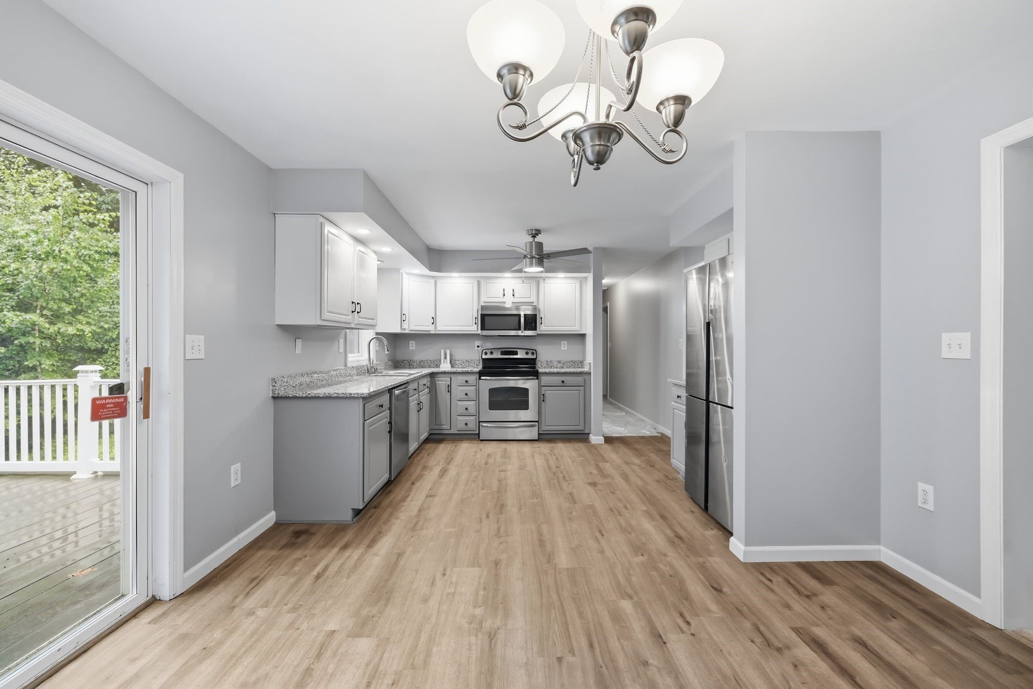 Single Family Residence at 570 Woodland Way, Russell MA 01071, photo 6 of 35