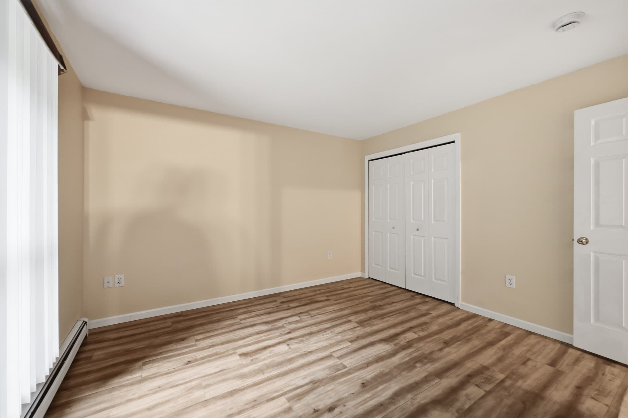 Single Family Residence at 570 Woodland Way, Russell MA 01071, photo 17 of 35