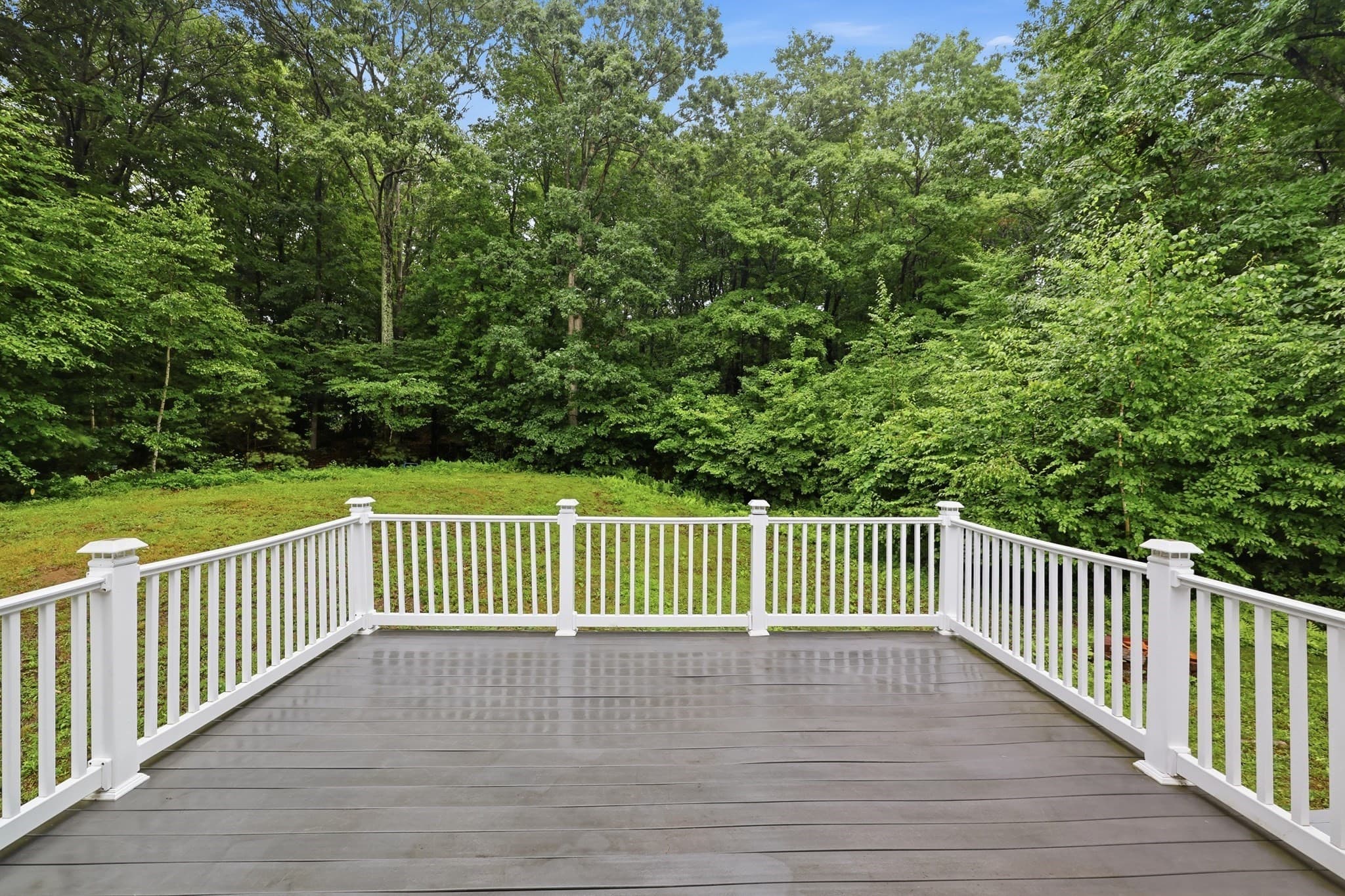 Single Family Residence at 570 Woodland Way, Russell MA 01071, photo 32 of 35