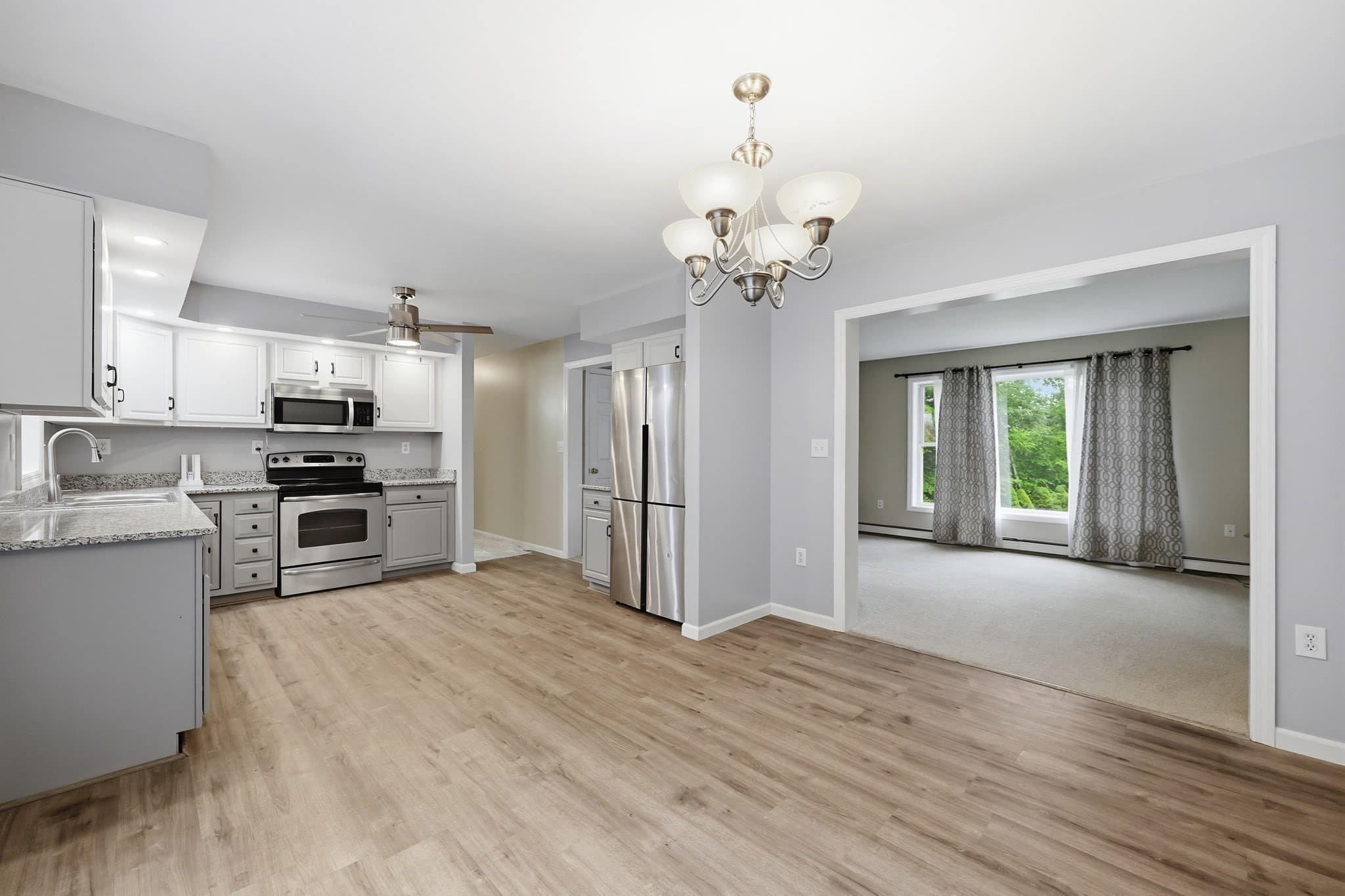 Single Family Residence at 570 Woodland Way, Russell MA 01071, photo 5 of 35