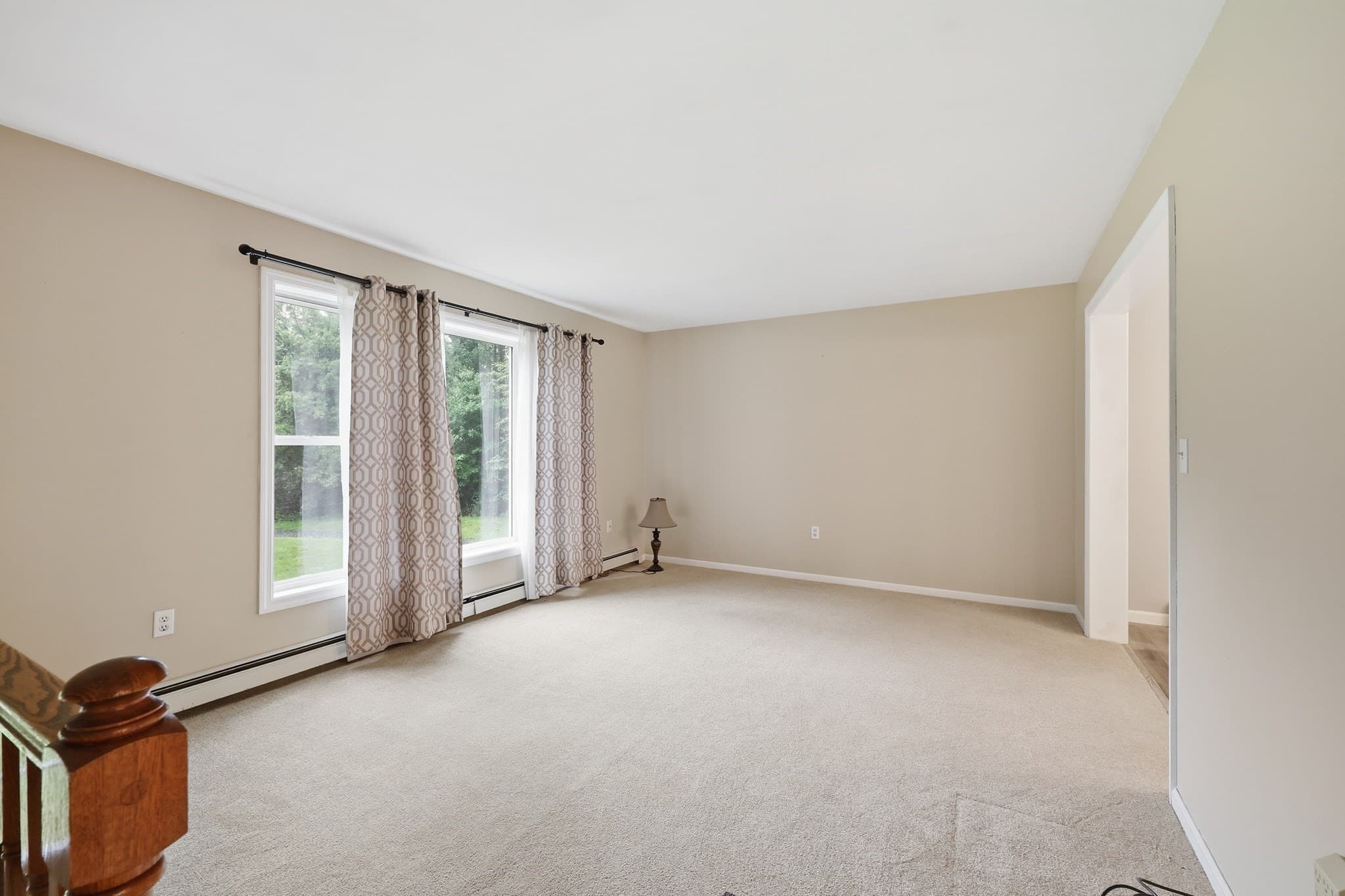 Single Family Residence at 570 Woodland Way, Russell MA 01071, photo 10 of 35