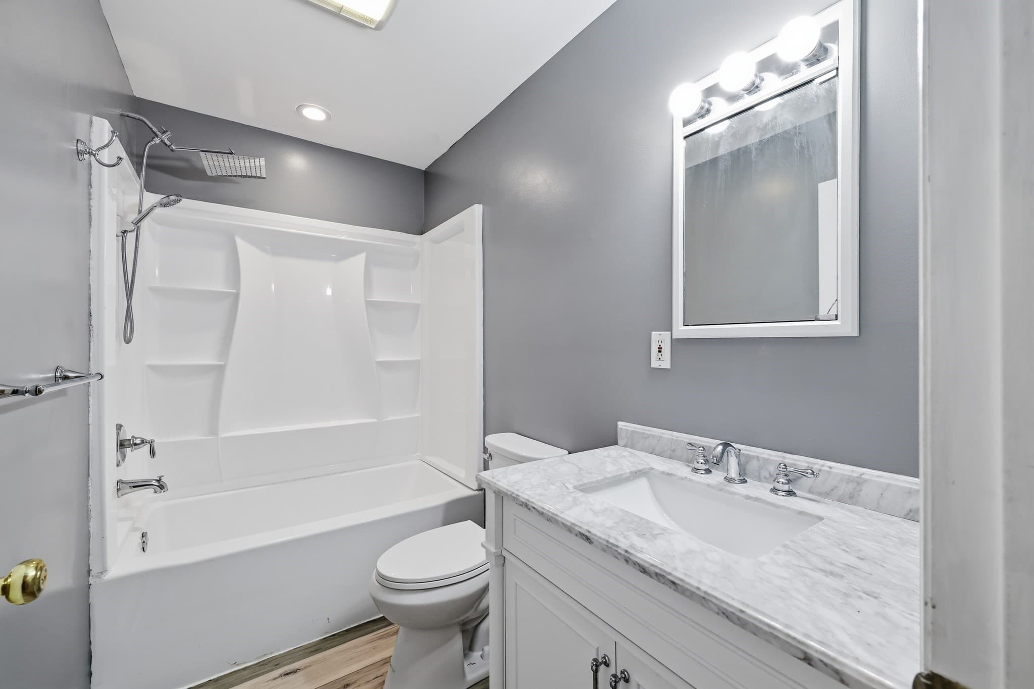 Single Family Residence at 570 Woodland Way, Russell MA 01071, photo 14 of 35