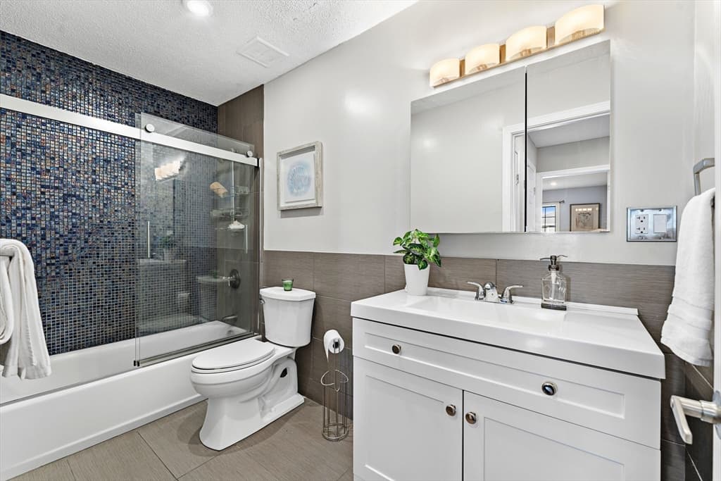474 Broadway # 26, Somerville MA 02145 photo 33
