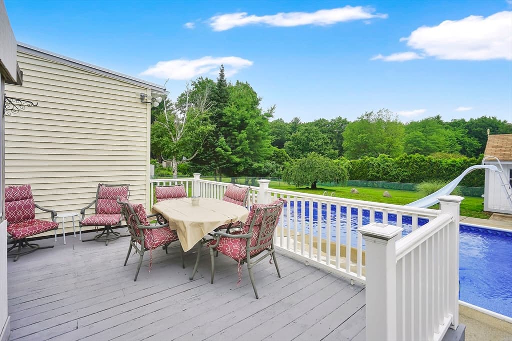 84 Judd Ave., South Hadley MA 01075 photo 11