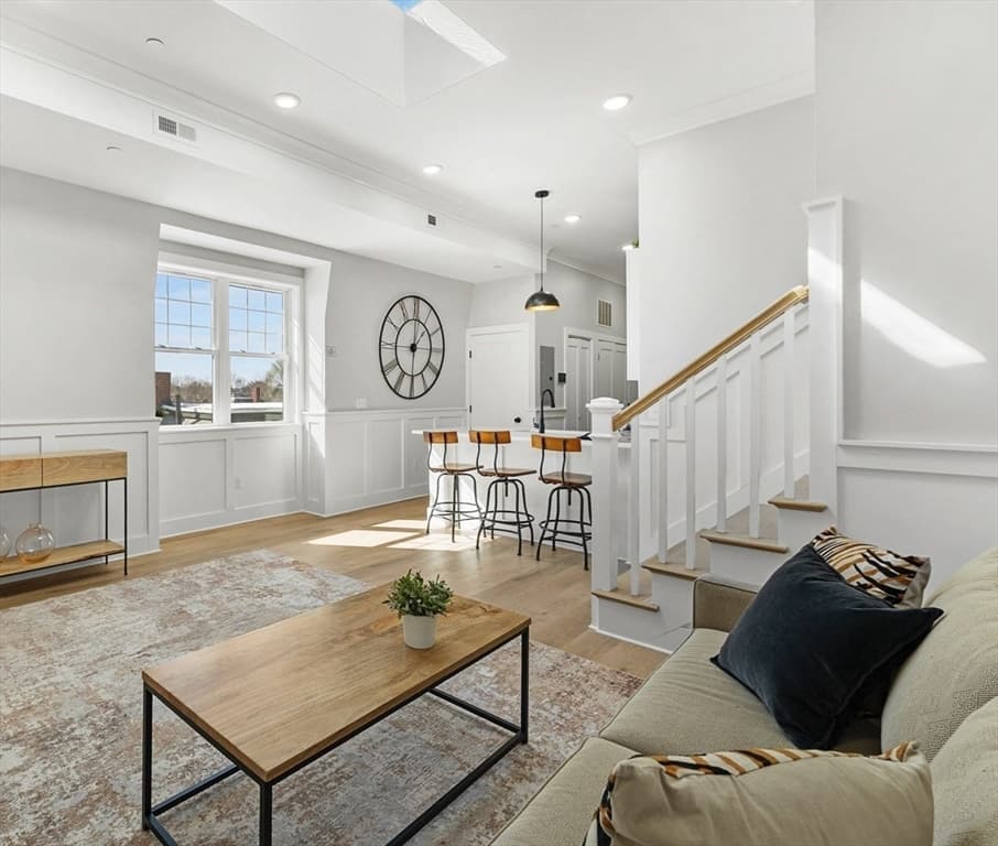 115 Thurston St # I, Somerville MA 02145 photo 8