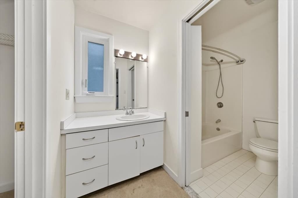 5 Blueberry Ct # 5, Rockland MA 02370 photo 17